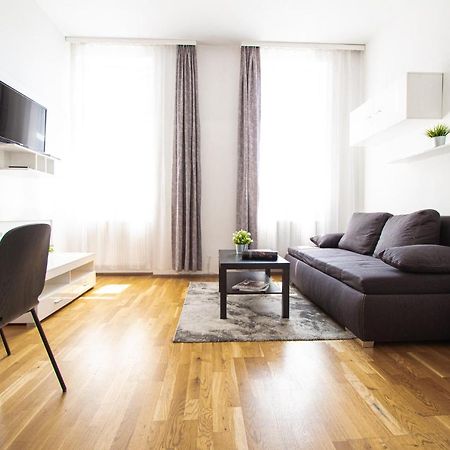 Apartment Davidgasse Wina Bagian luar foto