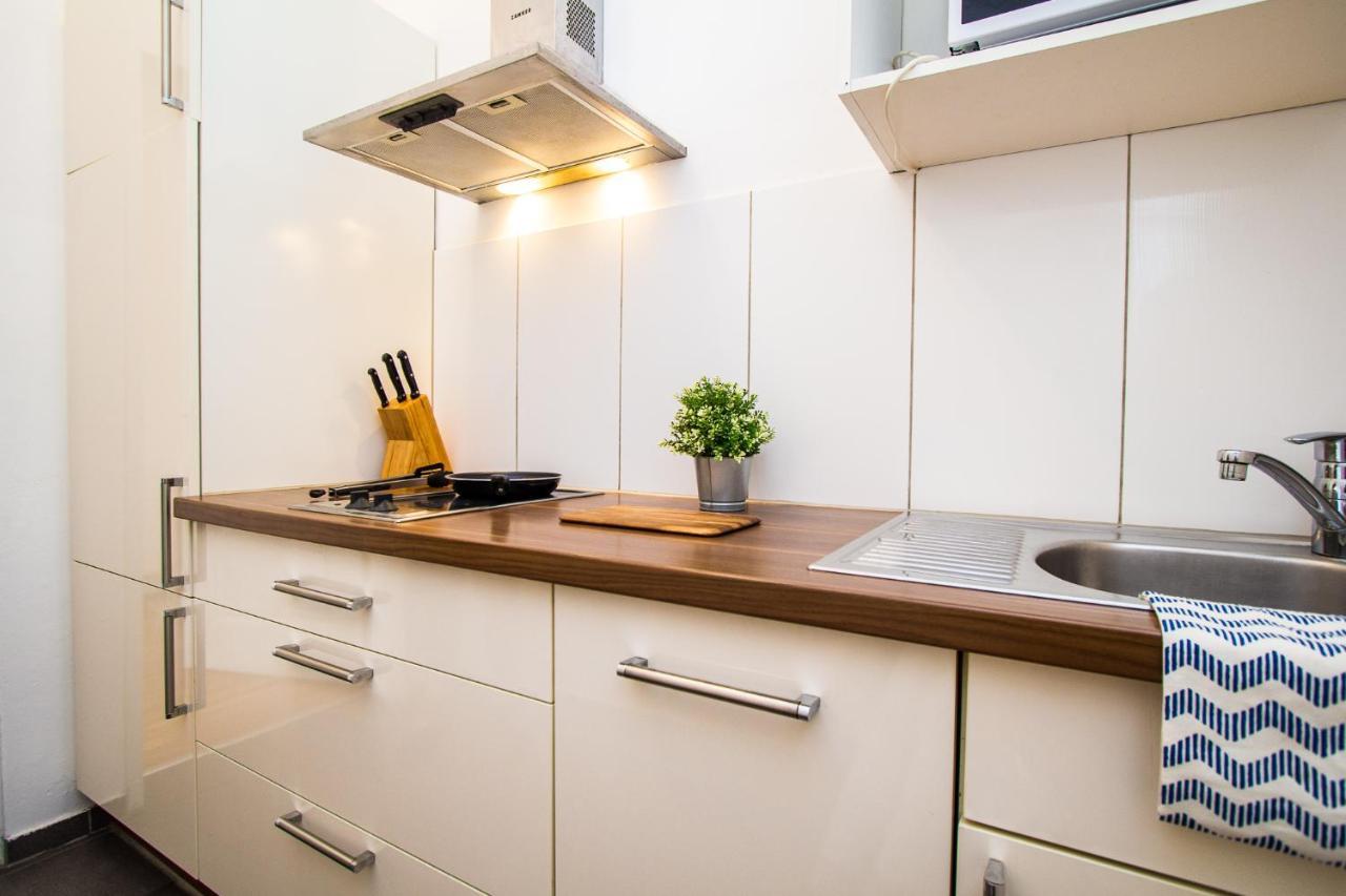 Apartment Davidgasse Wina Bagian luar foto