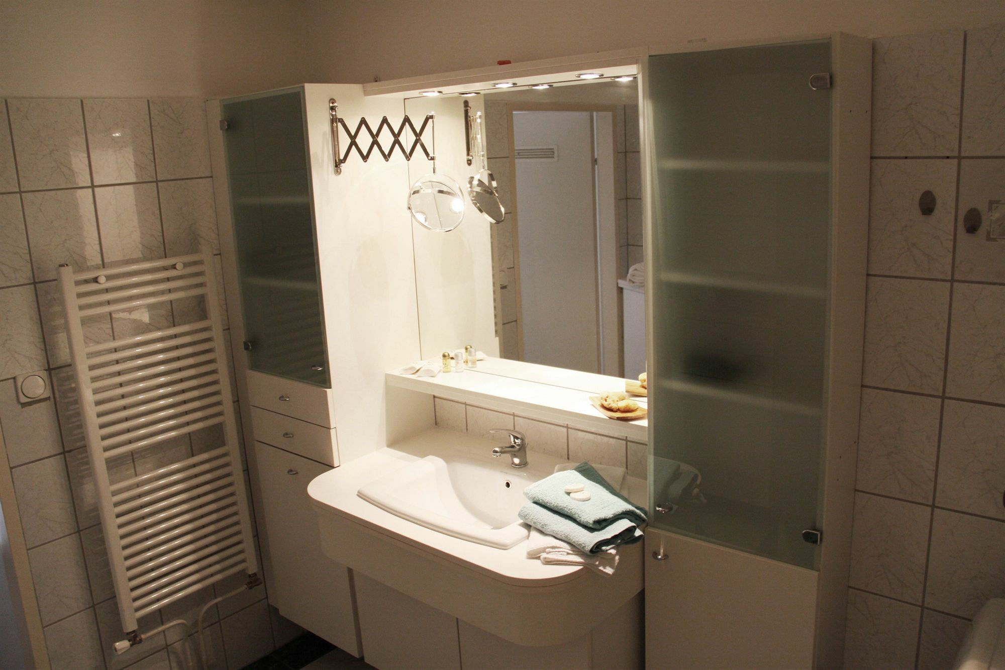 Apartment Davidgasse Wina Bagian luar foto