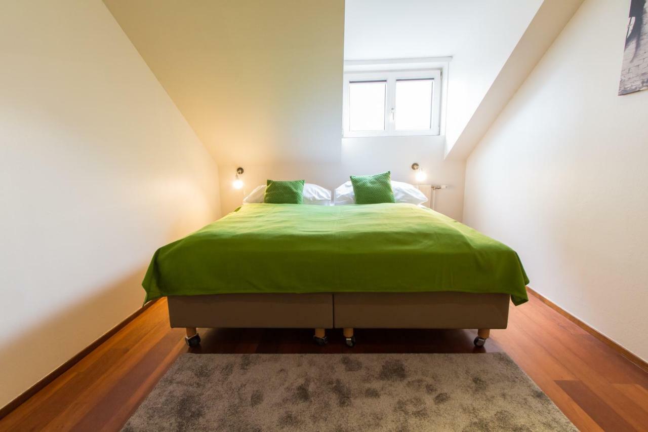 Apartment Davidgasse Wina Bagian luar foto