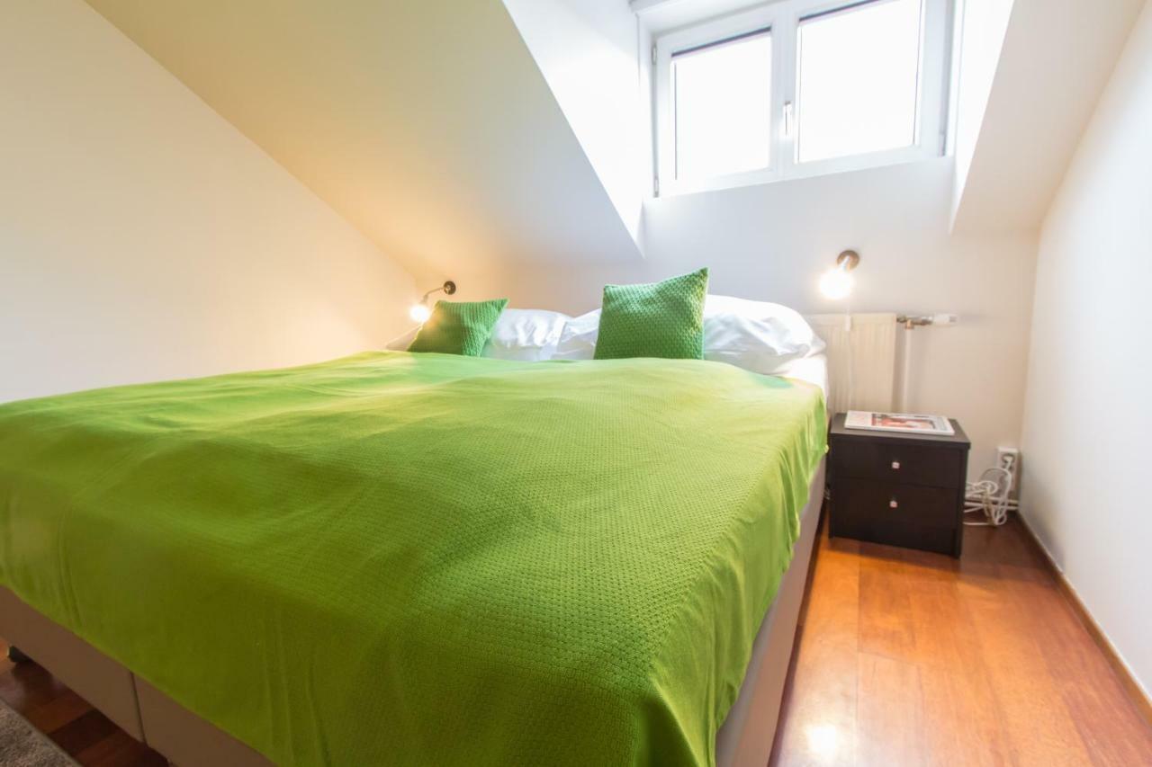 Apartment Davidgasse Wina Bagian luar foto