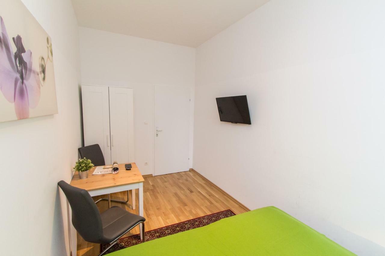Apartment Davidgasse Wina Bagian luar foto