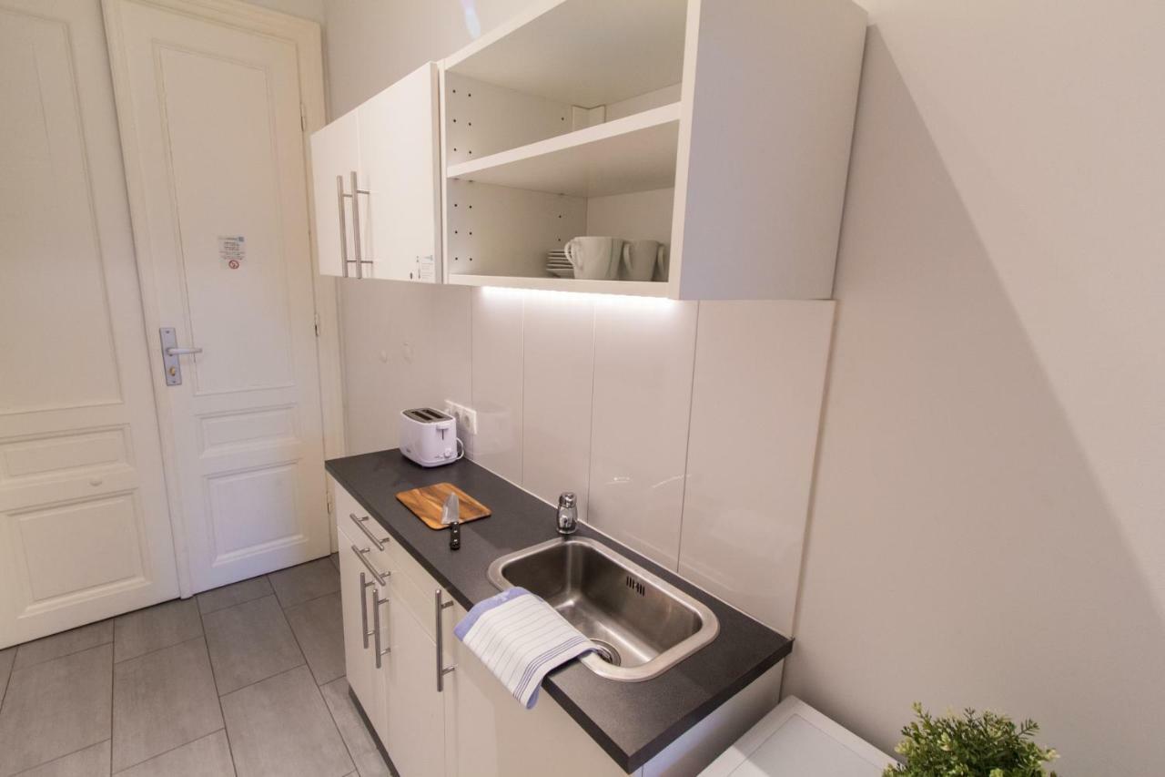 Apartment Davidgasse Wina Bagian luar foto