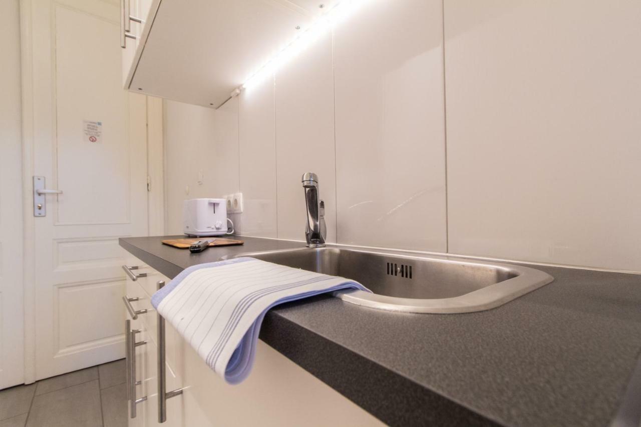 Apartment Davidgasse Wina Bagian luar foto