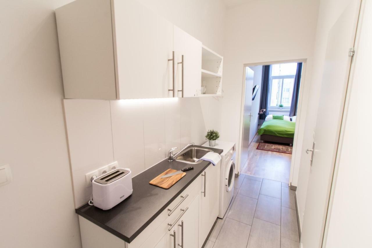 Apartment Davidgasse Wina Bagian luar foto